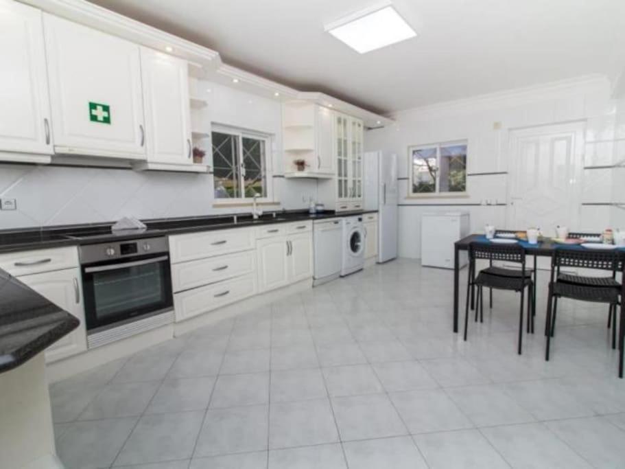 Vilamoura Golf Mansion - Games Room & Privat Heated Pool & Horsemanship & Golf 쿼테이라 외부 사진